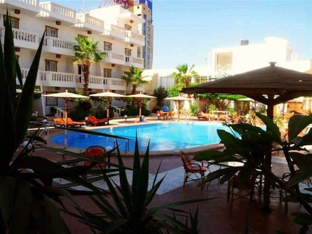 Heliopolis Hotel