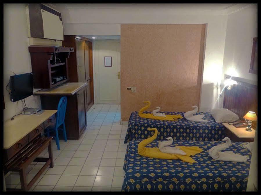 Hotel Heliopolis *